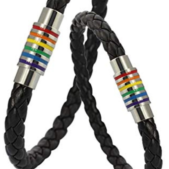 SET OF 4 BRACELETS , RAINBOW PRIDE LGBTQIA+ MAGNET CLOSURE - Picture 1 of 3